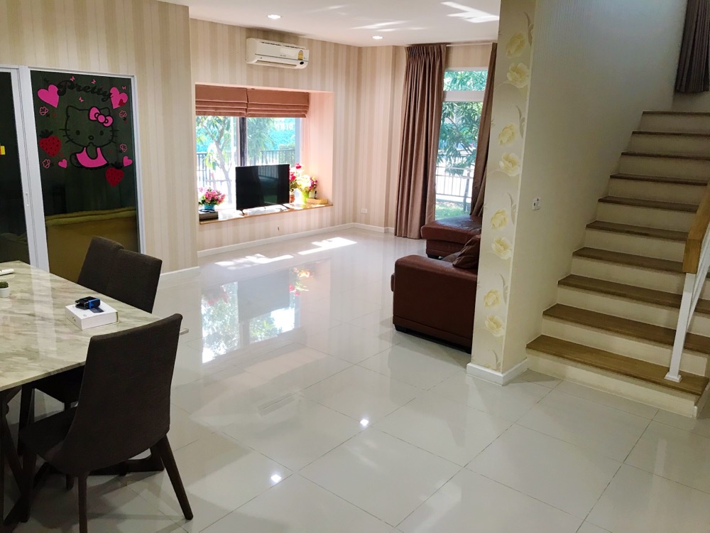 ให้เช่าบ้านพระราม 5 ราชพฤกษ์ บางกรวย : ให้เช่าบ้านใหม่โครงการ CASA waterside เฟอร์นิเจอร์ครบ หิ้วกระเป๋าอยู่ได้เลย