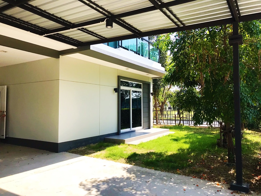 ให้เช่าบ้านพระราม 5 ราชพฤกษ์ บางกรวย : ให้เช่าบ้านใหม่โครงการ CASA waterside เฟอร์นิเจอร์ครบ หิ้วกระเป๋าอยู่ได้เลย