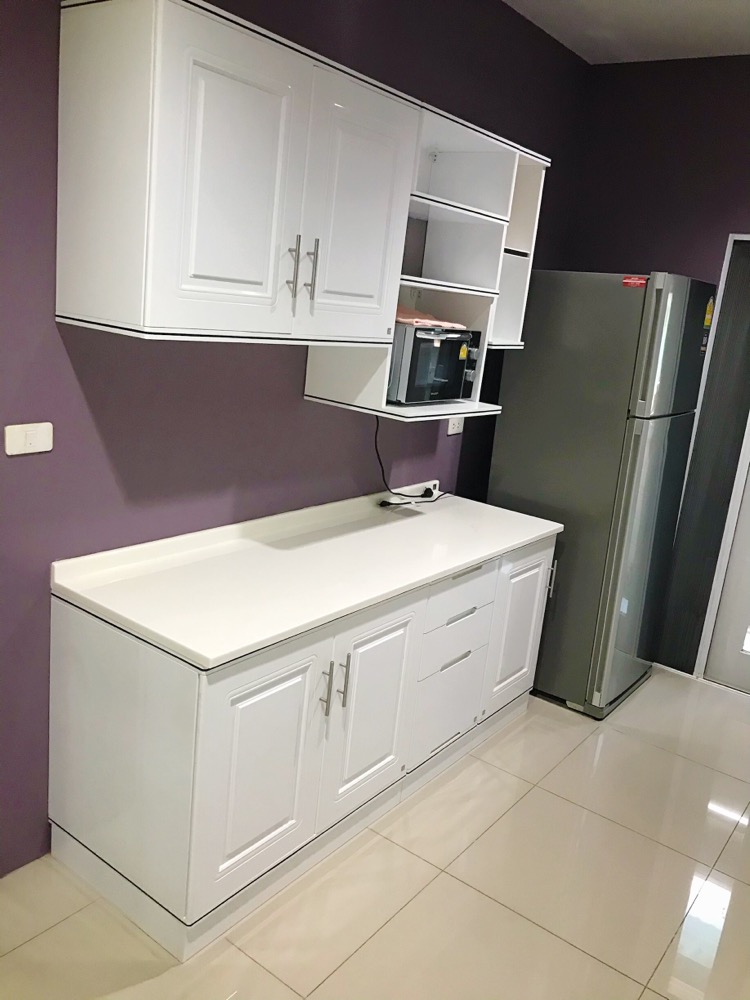 ให้เช่าบ้านพระราม 5 ราชพฤกษ์ บางกรวย : ให้เช่าบ้านใหม่โครงการ CASA waterside เฟอร์นิเจอร์ครบ หิ้วกระเป๋าอยู่ได้เลย