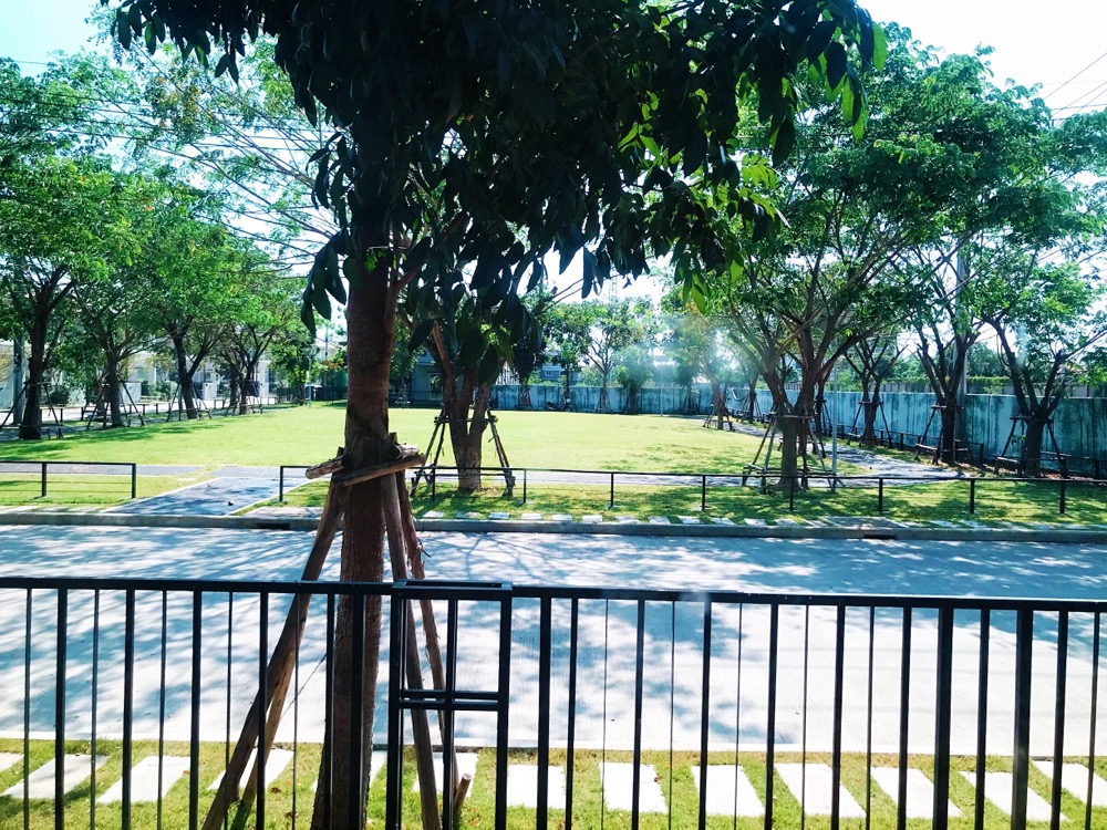 ให้เช่าบ้านพระราม 5 ราชพฤกษ์ บางกรวย : ให้เช่าบ้านใหม่โครงการ CASA waterside เฟอร์นิเจอร์ครบ หิ้วกระเป๋าอยู่ได้เลย