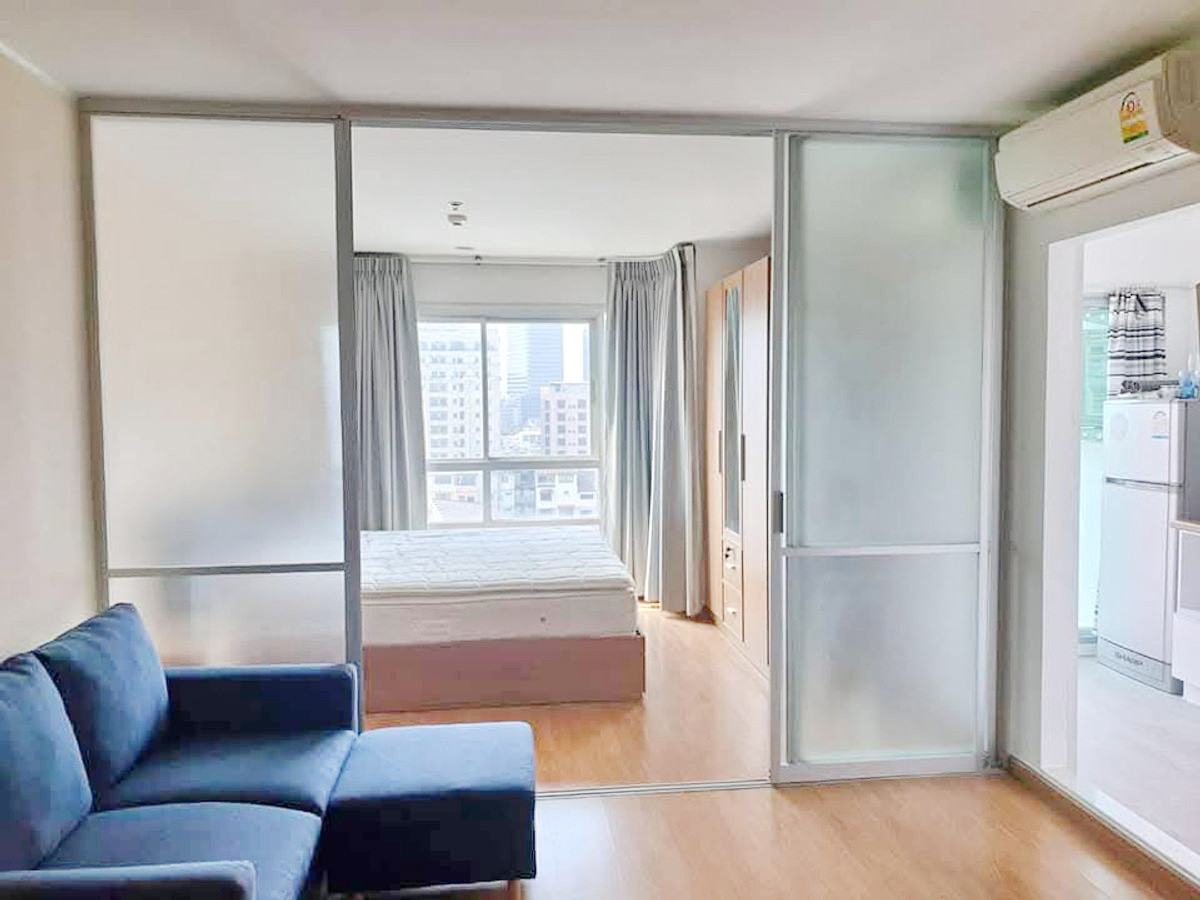 For RentCondoRatchadapisek, Huaikwang, Suttisan : 2263-A😊 For RENT 1 bedroom for rent 🚄 Near MRT Huai Khwang 🏢 Near MRT Huai Khwang 🔔 Area: 33.00 sq m Rent: 12,000 ฿ 📞O86-454O477, O99-5919653✅LineID: @sureresidence