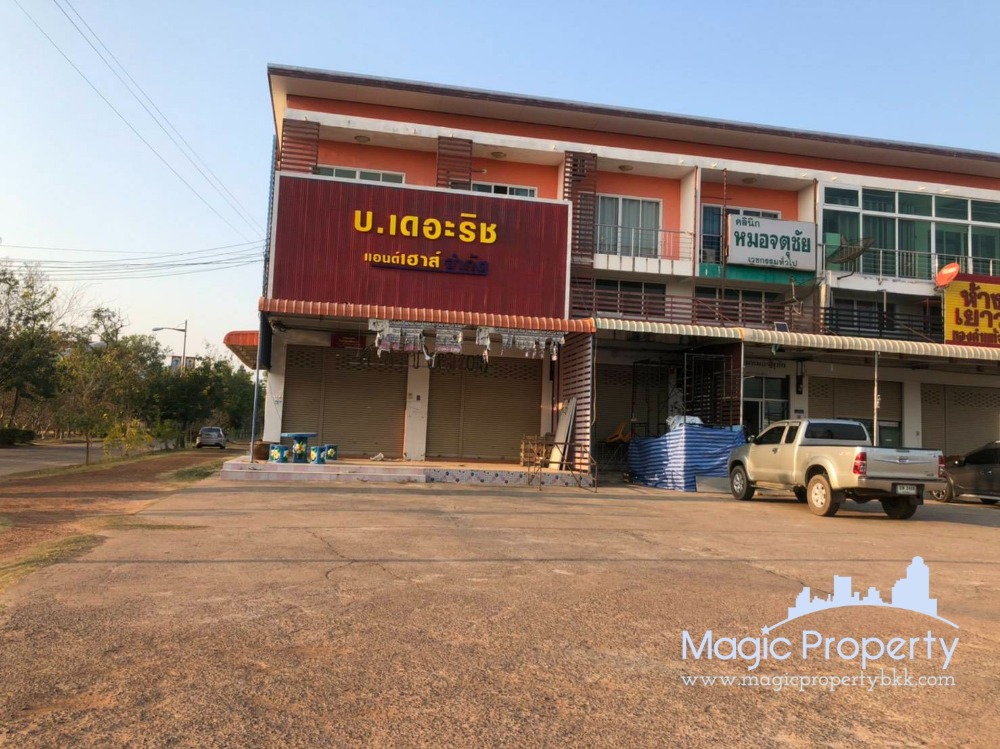 For SaleShop HouseKalasin : Commercial Building 2.5 Floors for Sale, Near main Road (Khon Kaen - Phon Thong Road), Rong Kham, Kalasin