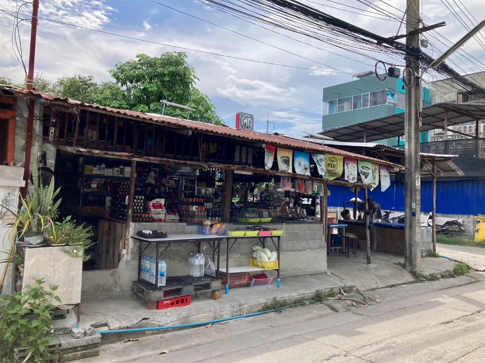 For RentLandLadkrabang, Suwannaphum Airport : Land for rent Near Suvarnabhumi Airport 198 sq w, near Paseo Mall, Central Village Outlet, Robinson Ladkrabang