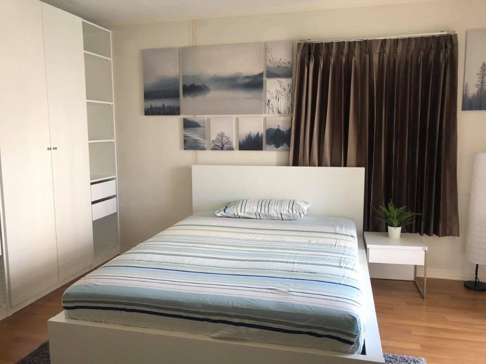 For RentCondoSapankwai,Jatujak : 2135-A😊 For RENT 2 bedroom for rent 🚄 near BTS Saphan Khwai 🏢 Lumpini Place Phahol-Sapankwai, Lumpini Place Phahol-Sapankhwai🔔 Area: 65.00 sq.m. 💲 Rent: 19,000 ฿ 📞O86-454O477, O99- 5919653✅LineID: @sureresidence