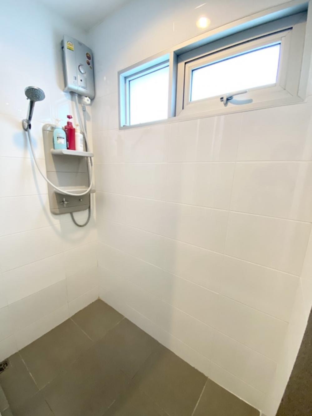 For RentCondoOnnut, Udomsuk : 🔥For Rent Now🔥 Aspire Sukhumvit 48 - 2 Bedrooms, 2 Bathrooms. Beautiful unit, great location, city center, convenient transportation, near BTS Phra Khanong ❗