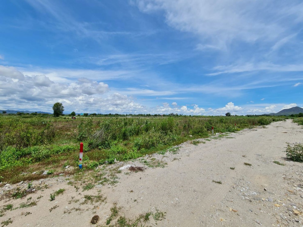 For SaleLandCha-am Phetchaburi : Land for sale in Cha Am, near Silpakorn University, beautiful view, close to the sea, suitable for collecting or vacation home