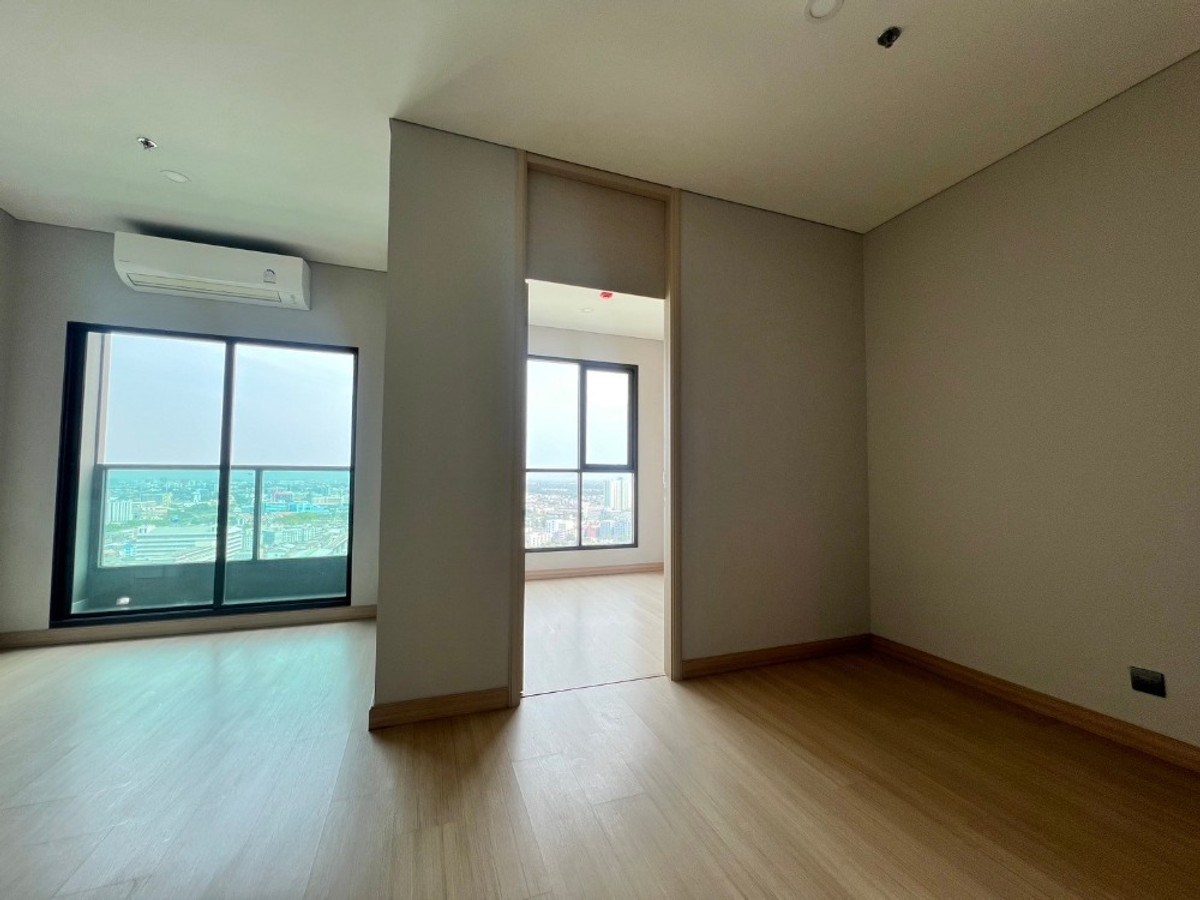 ขายคอนโดเกษตรศาสตร์ รัชโยธิน : ขายคอนโด ลุมพินี พาร์ค พหล 32 ใกล้ ม.เกษตรศาสตร์ BTS รัชโยธิน เพียง 350 ม. 2 ห้องนอน ขนาด 36.65 ตรม. ราคาพิเศษ ส่วนกลางครบ เดินทางสะดวก ม.เกษตรศาสตร์, SCB Park, Central ลาดพร้าว, รัชดา, BTS เสนานิคม,