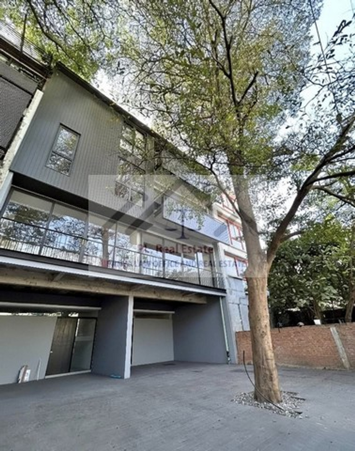 For RentHouseLadprao, Central Ladprao : 3-storey twin house for rent in Phaholyothin area Soi Phaholyothin 19, Soi Vibhavadi 28 with furniture and new appliances Close to Central Ladprao, MRT Phahon Yothin, BTS Phahon 24