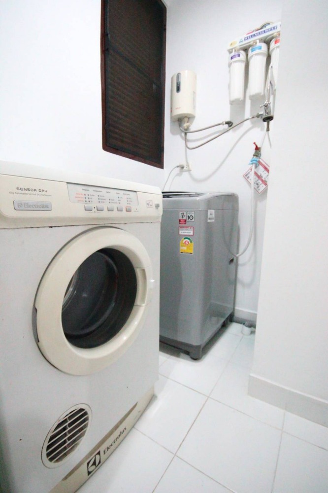 ให้เช่าคอนโดรัชดา ห้วยขวาง : ให้เช่า Amanta Ratchada (อมันตา รัชดา) ** MRT ศูนย์วัฒนธรรม **