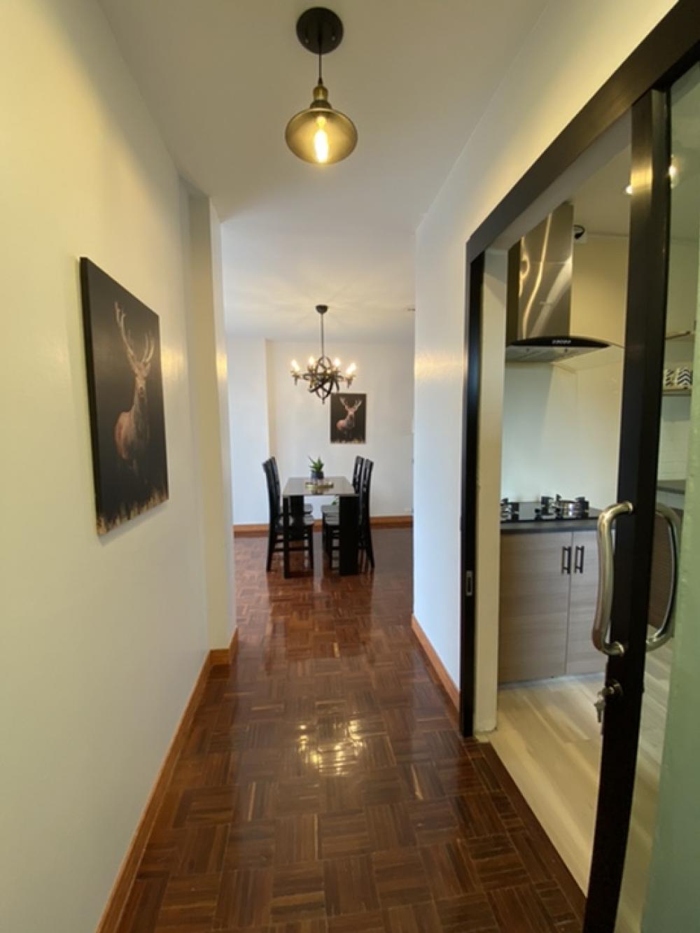 ให้เช่าคอนโดบางนา แบริ่ง ลาซาล : คอนโดLowrise  3ห้องนอน 120ตร.ม ครัว แอร์ พร้อมอยู่ 22,000 เท่านั้น 
