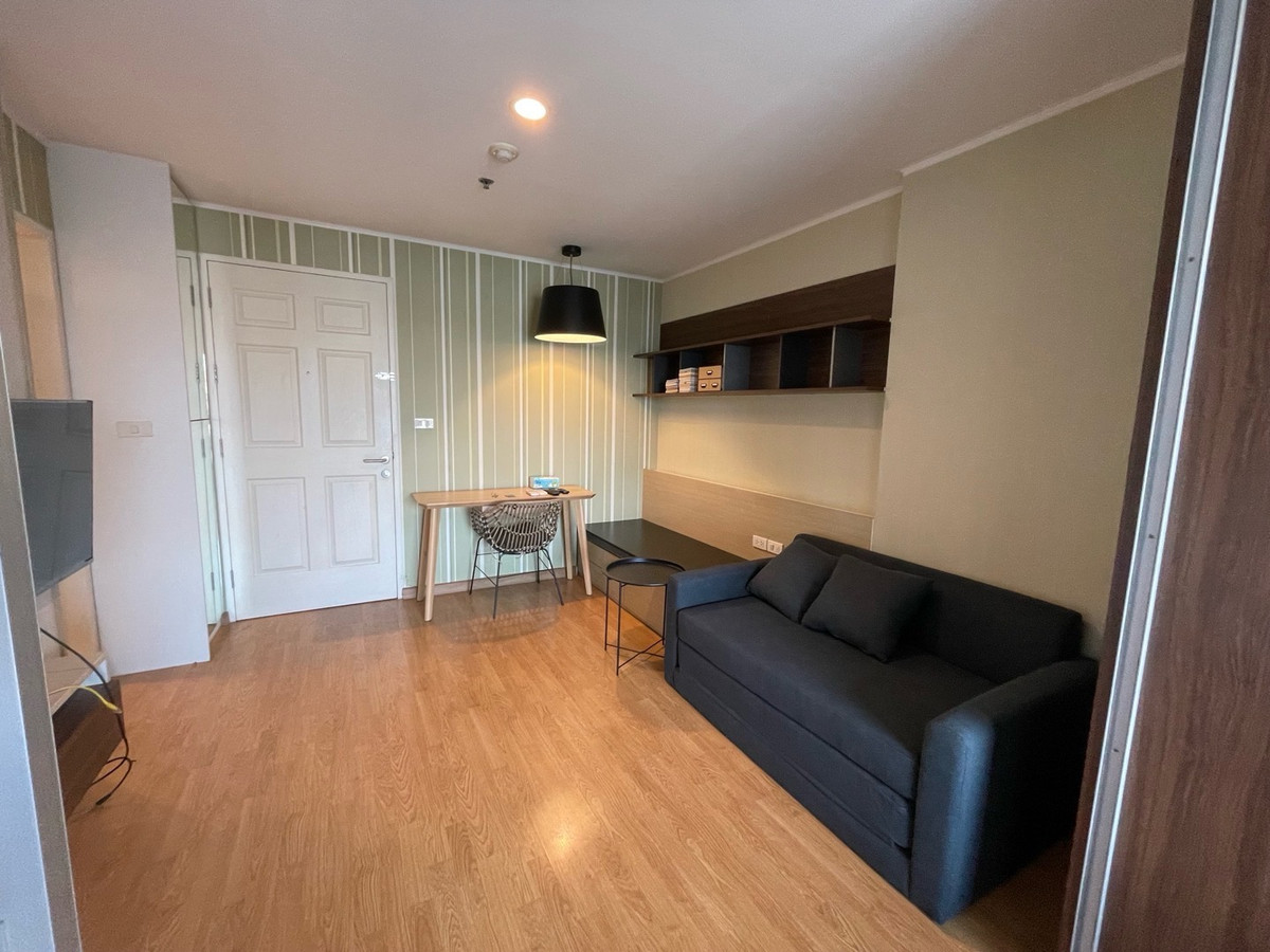 For RentCondoRatchadapisek, Huaikwang, Suttisan : Condo for rent in UD Light Huai Khwang Station near MRT Huai Khwang