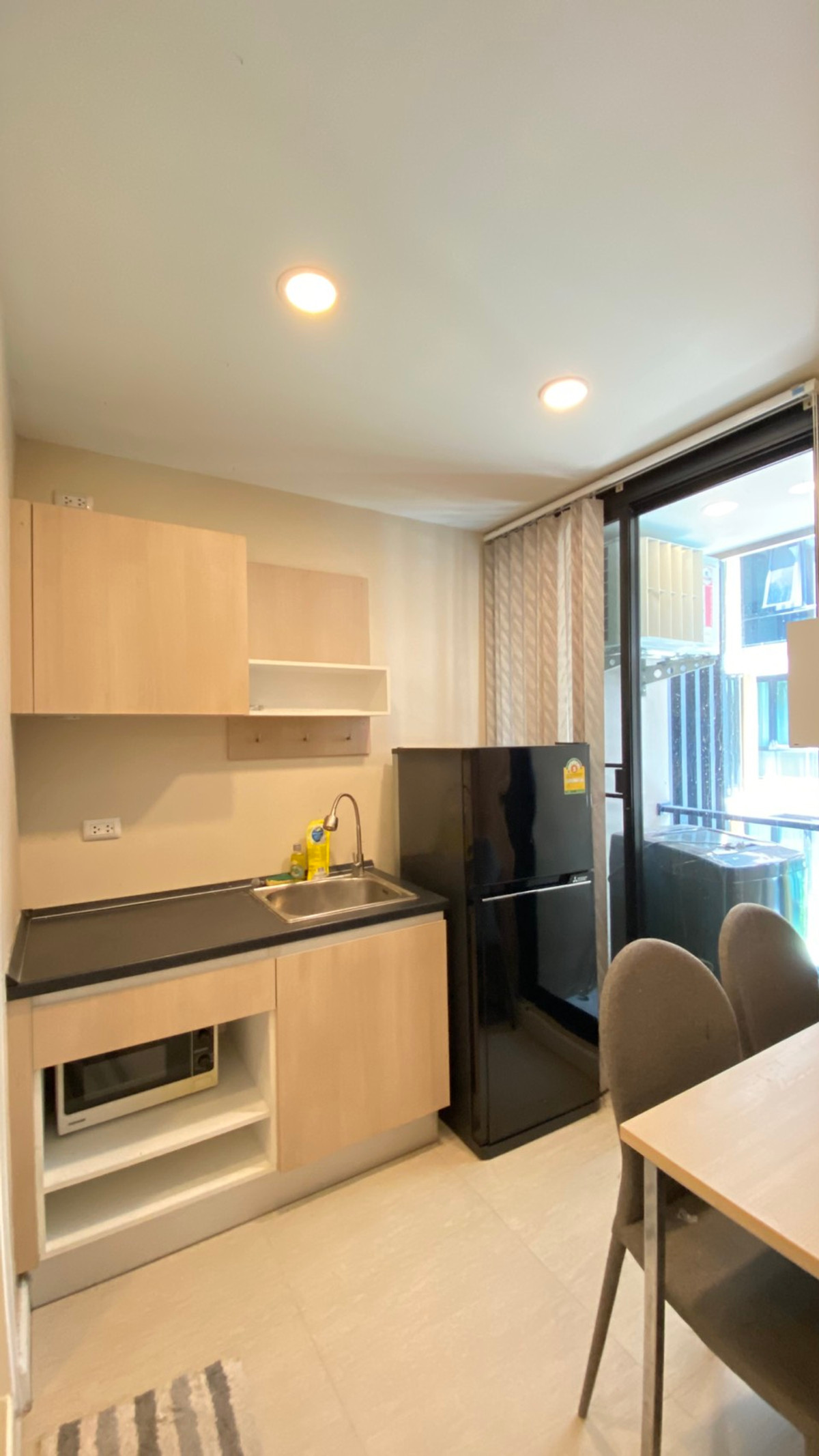 ให้เช่าคอนโดนวมินทร์ รามอินทรา : ให้เช่า เดอะ คิวบ์ #นวมินทร์-#รามอินทรา (รามอินทรา กม.8) แต่งครบพร้อมอยู่ มีเครื่องซักผ้า ราคาโดนใจสุดๆ