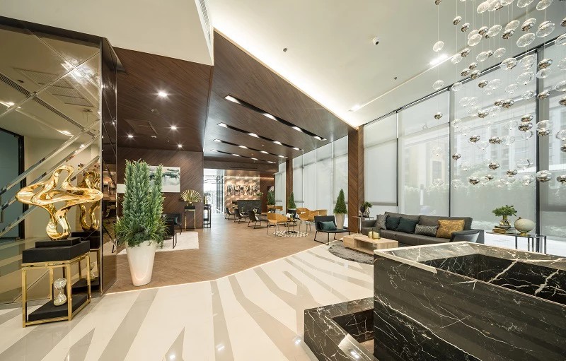 For RentCondoPattanakan, Srinakarin : For rent Rich Park Triple Station 14,500 Baht 26th floor next to ARL Huamak 