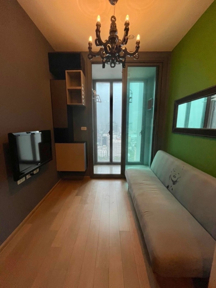 For RentCondoRatchathewi,Phayathai : Hurry and book now! Great price room 