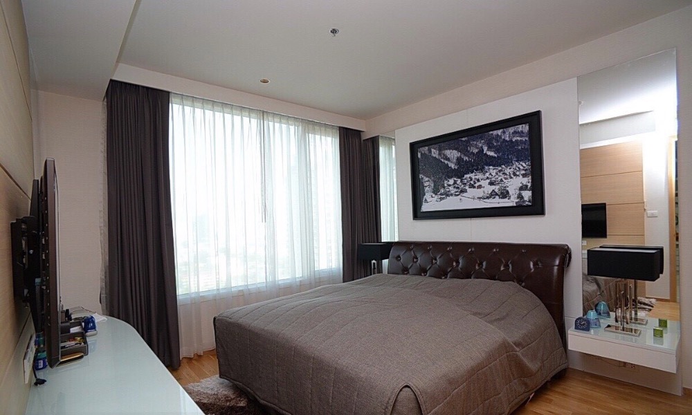 ให้เช่าคอนโดสาทร นราธิวาส : for rent Empire place sathorn 2 bed