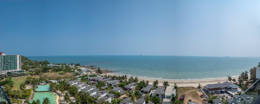 For SaleCondoRayong : Selling the most beautiful condo in Rayong “Phu Pha Tara“, the most beautiful view, the highest floor, the largest balcony with a private beach.