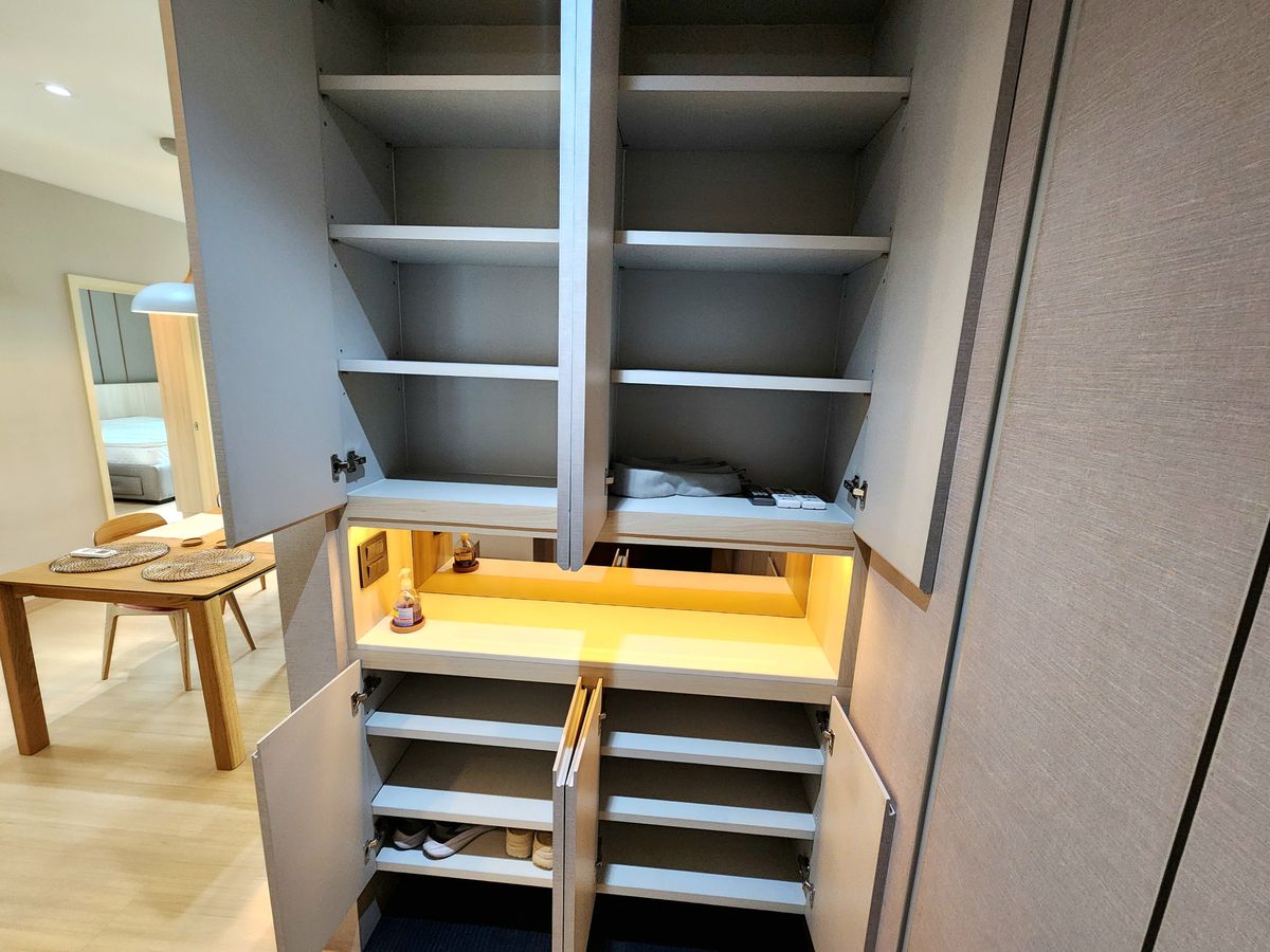 ขายคอนโดพระราม 8 สามเสน ราชวัตร : ลดราคาครับผม** Sale / ขาย ศุภาลัย ซิตี้ รีสอร์ท พระราม 8 **ห้องจริงภาพจริง**ให้หมดเลยตามรายละเอียด 2 นอน 75 ตารางเมตร วิวสระน้ำ SNS027