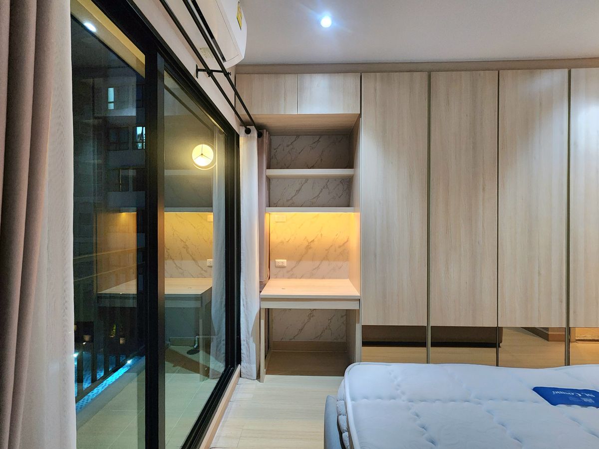 ขายคอนโดพระราม 8 สามเสน ราชวัตร : ลดราคาครับผม** Sale / ขาย ศุภาลัย ซิตี้ รีสอร์ท พระราม 8 **ห้องจริงภาพจริง**ให้หมดเลยตามรายละเอียด 2 นอน 75 ตารางเมตร วิวสระน้ำ SNS027