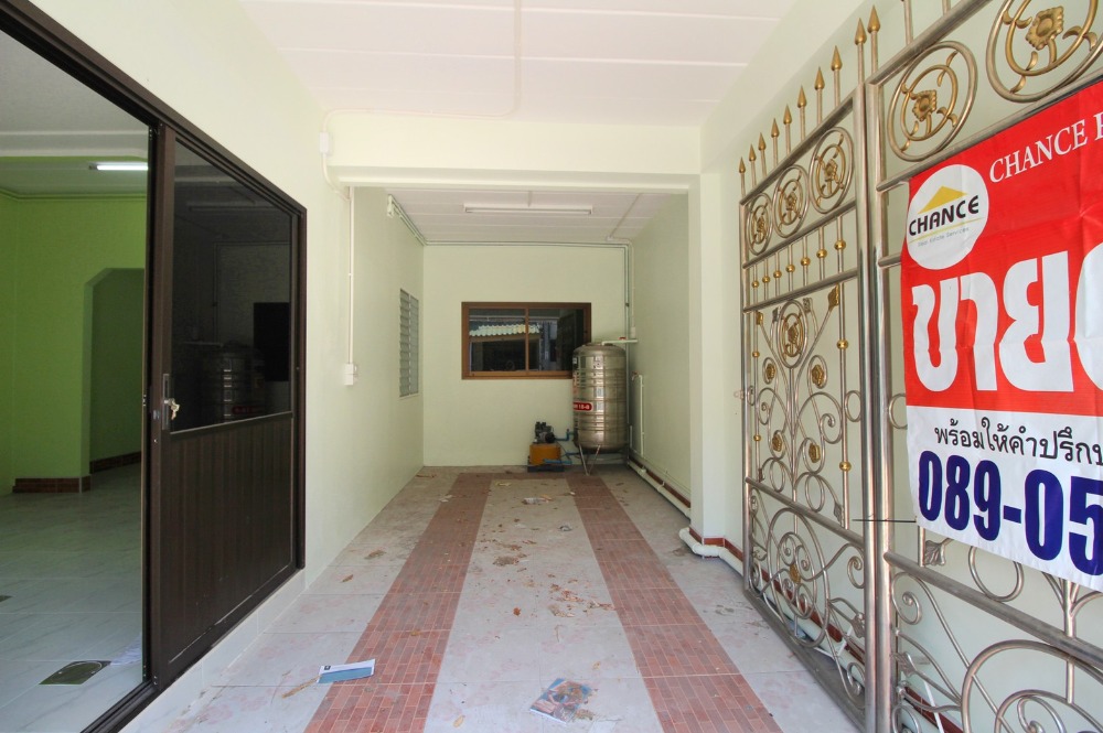 ขายทาวน์โฮมพระราม 2 บางขุนเทียน : ขายทาวน์เฮ้าส์พระราม2  บ้านพิศาลเฟส10 ท่าข้าม30 ใกล้เซ็นทรัล 18.7 ตร.ว. ต้นโครงการ ต่อเติมเต็มพื้นที่