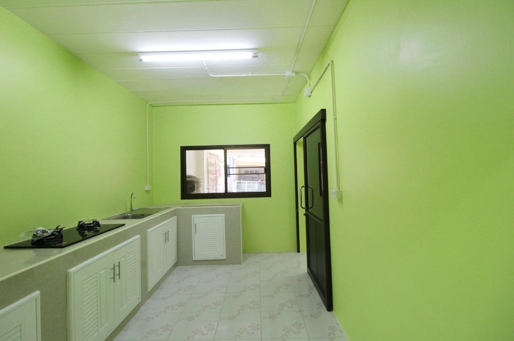 ขายทาวน์โฮมพระราม 2 บางขุนเทียน : ขายทาวน์เฮ้าส์พระราม2  บ้านพิศาลเฟส10 ท่าข้าม30 ใกล้เซ็นทรัล 18.7 ตร.ว. ต้นโครงการ ต่อเติมเต็มพื้นที่