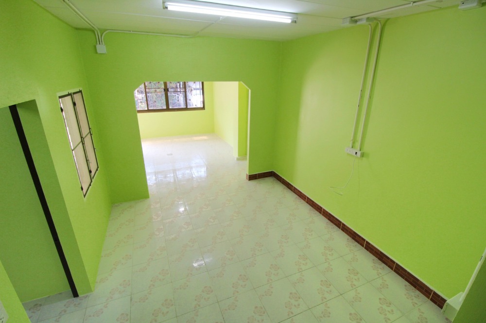 ขายทาวน์โฮมพระราม 2 บางขุนเทียน : ขายทาวน์เฮ้าส์พระราม2  บ้านพิศาลเฟส10 ท่าข้าม30 ใกล้เซ็นทรัล 18.7 ตร.ว. ต้นโครงการ ต่อเติมเต็มพื้นที่