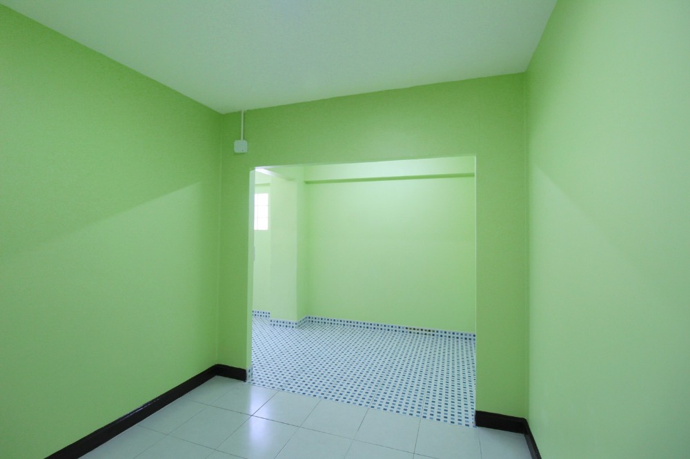 ขายทาวน์โฮมพระราม 2 บางขุนเทียน : ขายทาวน์เฮ้าส์พระราม2  บ้านพิศาลเฟส10 ท่าข้าม30 ใกล้เซ็นทรัล 18.7 ตร.ว. ต้นโครงการ ต่อเติมเต็มพื้นที่