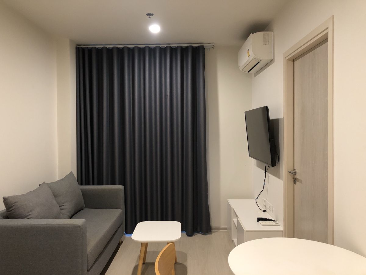 ให้เช่าคอนโดแจ้งวัฒนะ เมืองทอง : 11,000 บาท / ติด รถไฟฟ้า สถานีเมืองทอง พร้อมเข้าอยู่