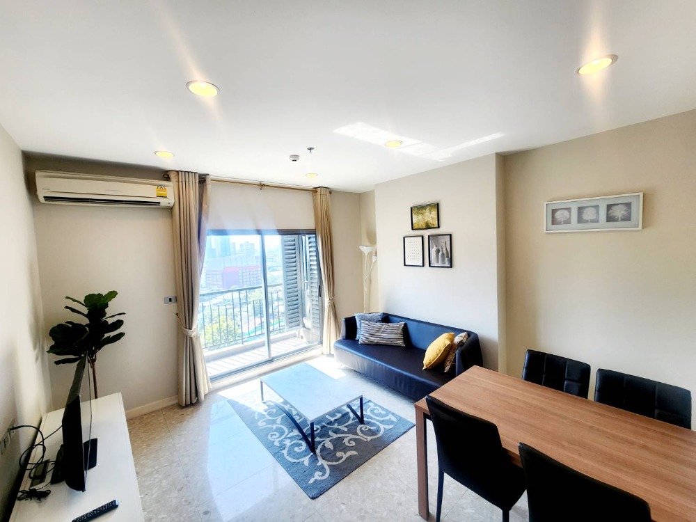 For RentCondoSukhumvit, Asoke, Thonglor : The Crest Sukhumvit 34 Type 1-BR 54 sqm. short walk to BTS Thonglor, Ready to move in!