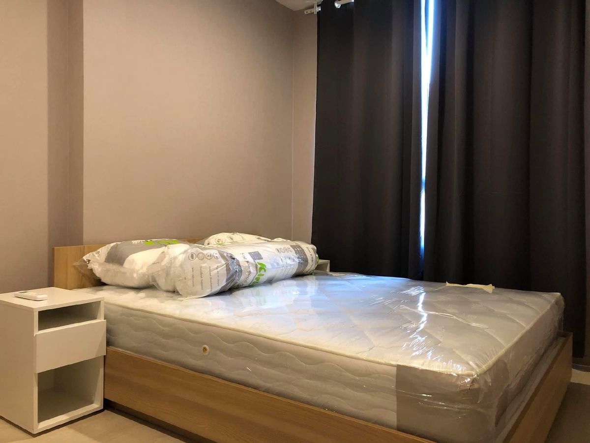 ให้เช่าคอนโดแจ้งวัฒนะ เมืองทอง : 11,000 บาท / ติด รถไฟฟ้า สถานีเมืองทอง พร้อมเข้าอยู่