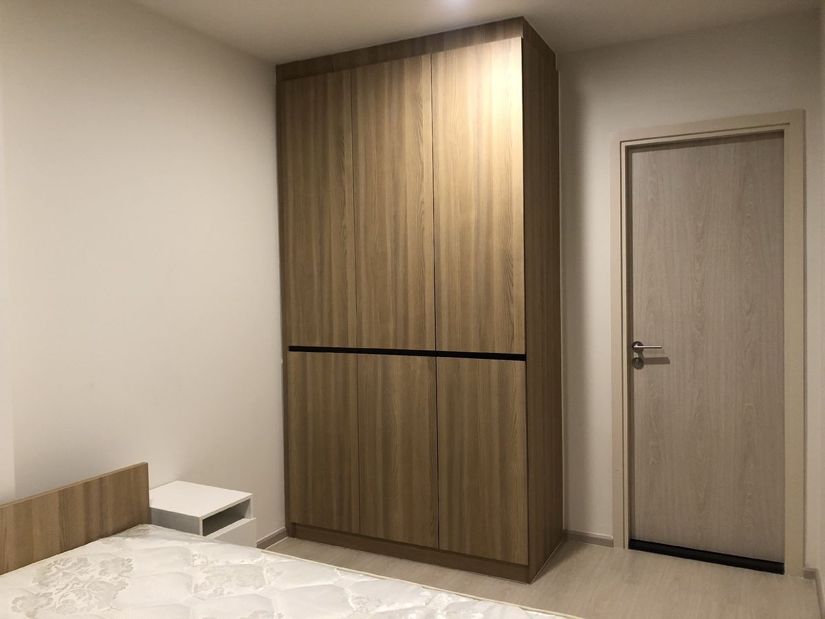 ให้เช่าคอนโดแจ้งวัฒนะ เมืองทอง : 11,000 บาท / ติด รถไฟฟ้า สถานีเมืองทอง พร้อมเข้าอยู่