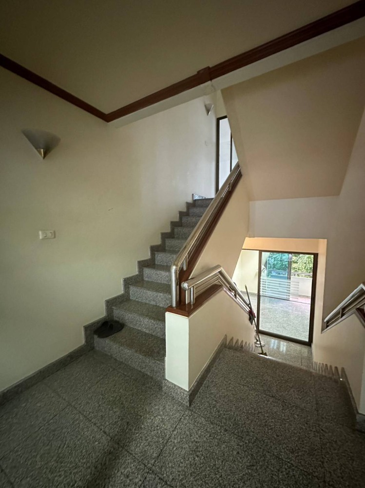 For SaleHome OfficePinklao, Charansanitwong : Selling home office Sirindhorn Krungthon Muang Kaew, 4 floors, playing level 7, area 28.7 sq w., opposite Hua Seng.