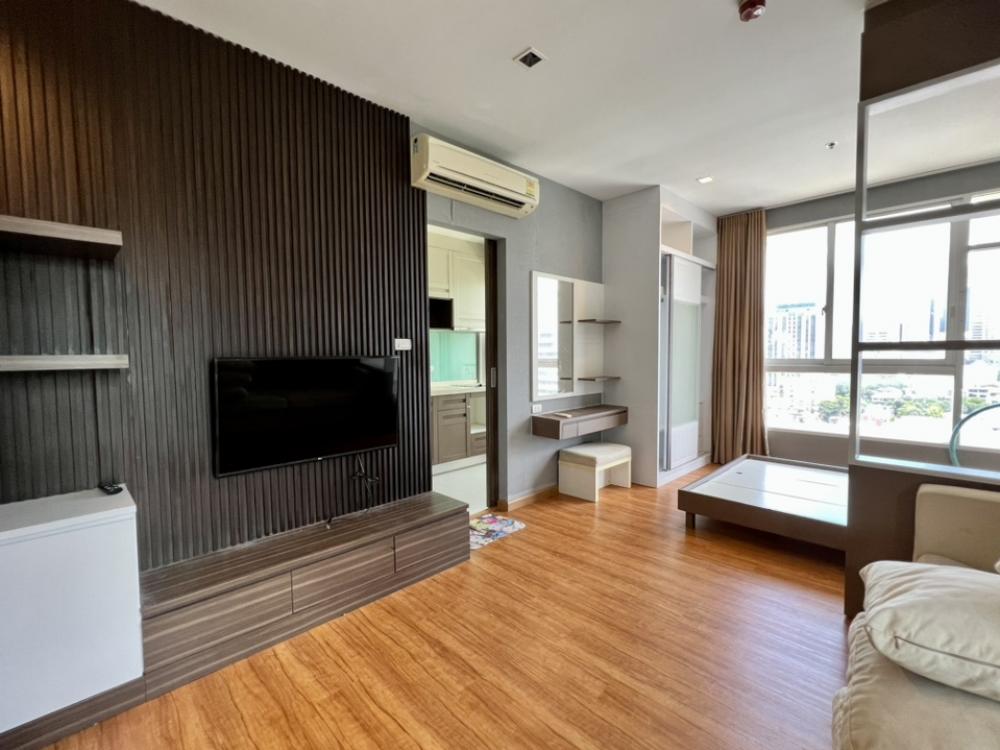 For RentCondoSathorn, Narathiwat : ( U20230713110 ) Tel/Line 096-2479369 , For Rent Ivy Sathorn Studio Room 34 Sq.M. Corner unit, Rare Item✨