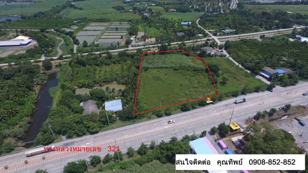 ขายที่ดินสุพรรณบุรี : ขาย/ให้เช่า ที่ดินเปล่า สวยมาก ติดถนนใหญ่ มาลัยแมน บนถนนทางหลวงหมายเลข 321 เนื้อที่ 6 ไร่ 80 ตรวา หน้ากว้าง 80 เมตร ลึก 110 เมตร เยื้ิองตรงข้ามวัดชัยมงคล ถนน 321 ฝั่งเข้าเมือง สุพรรณบุรี