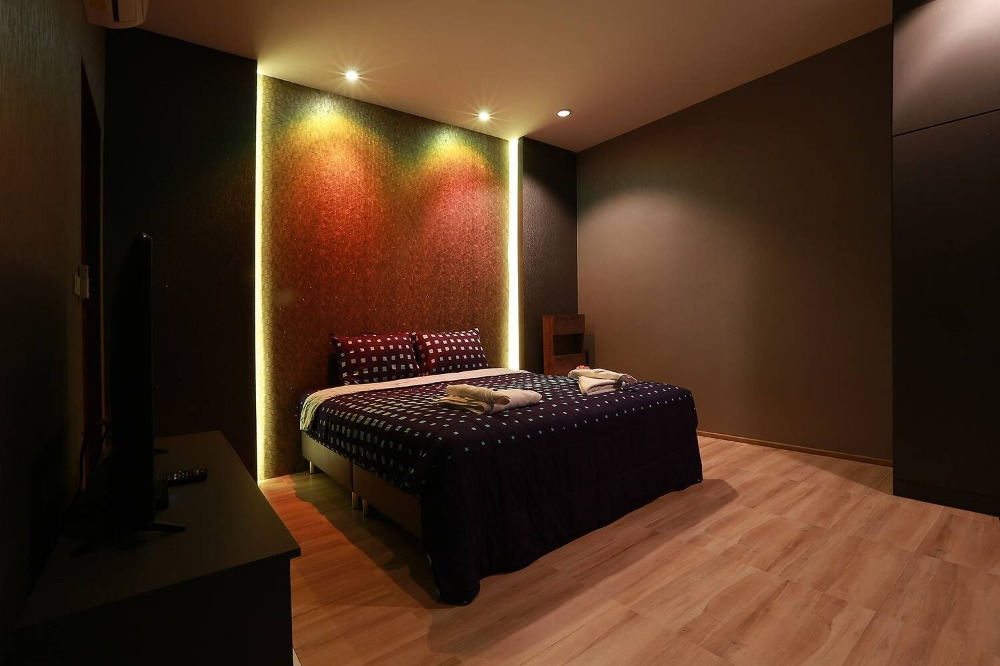 ขายชะอำ เพชรบุรี : บ้านพูลวิลล่า บรีซไพรเวซี่ พูลวิลล่า ชะอำ Breeze Privacy Pool Villa Cha-Am หุบกะพง  เพชรบุรี