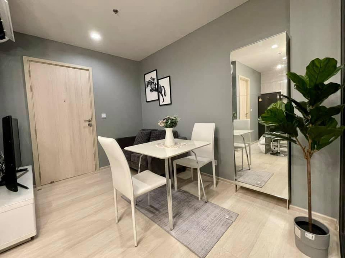 ให้เช่าคอนโดวิทยุ ชิดลม หลังสวน : ✨ GT14426 |  คอนโด Life One Wireless เดินทางสะดวก ใกล้รถไฟฟ้าบีทีเอส มีรถรับส่ง ห้องสวย เฟอร์นิเจอร์ครบ พร้อมอยู่!!