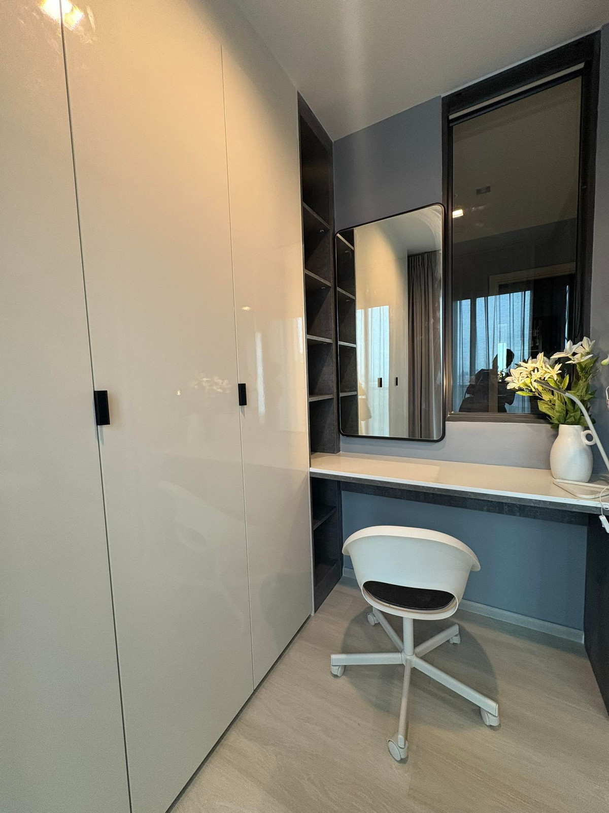 ให้เช่าคอนโดวิทยุ ชิดลม หลังสวน : ✨ GT14426 |  คอนโด Life One Wireless เดินทางสะดวก ใกล้รถไฟฟ้าบีทีเอส มีรถรับส่ง ห้องสวย เฟอร์นิเจอร์ครบ พร้อมอยู่!!