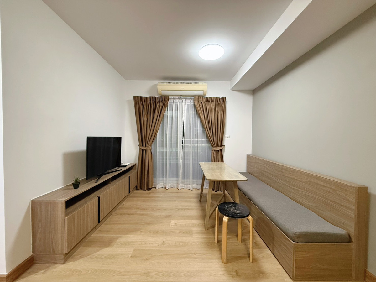 For RentCondoKasetsart, Ratchayothin : Corner room for rent, garden view, Condo Chapter One The Campus Kaset, Chapter One The Campus Kaset, near Kasetsart University, Bang Khen, only 200 meters and near BTS Senanikom Station, only 100 meters.