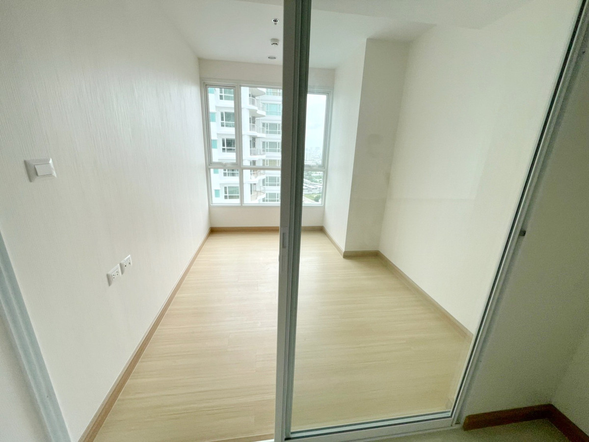 For SaleCondoRama3 (Riverside),Satupadit : 0538😍 For SELL Selling 3 bedrooms🚄near BTS Chong Nonsi🏢Supalai Riva Grande🔔Area: 145 sq m.💲Selling: 17,000,000฿📞O99-5919653,065-9423251✅LineID:@sureresidence