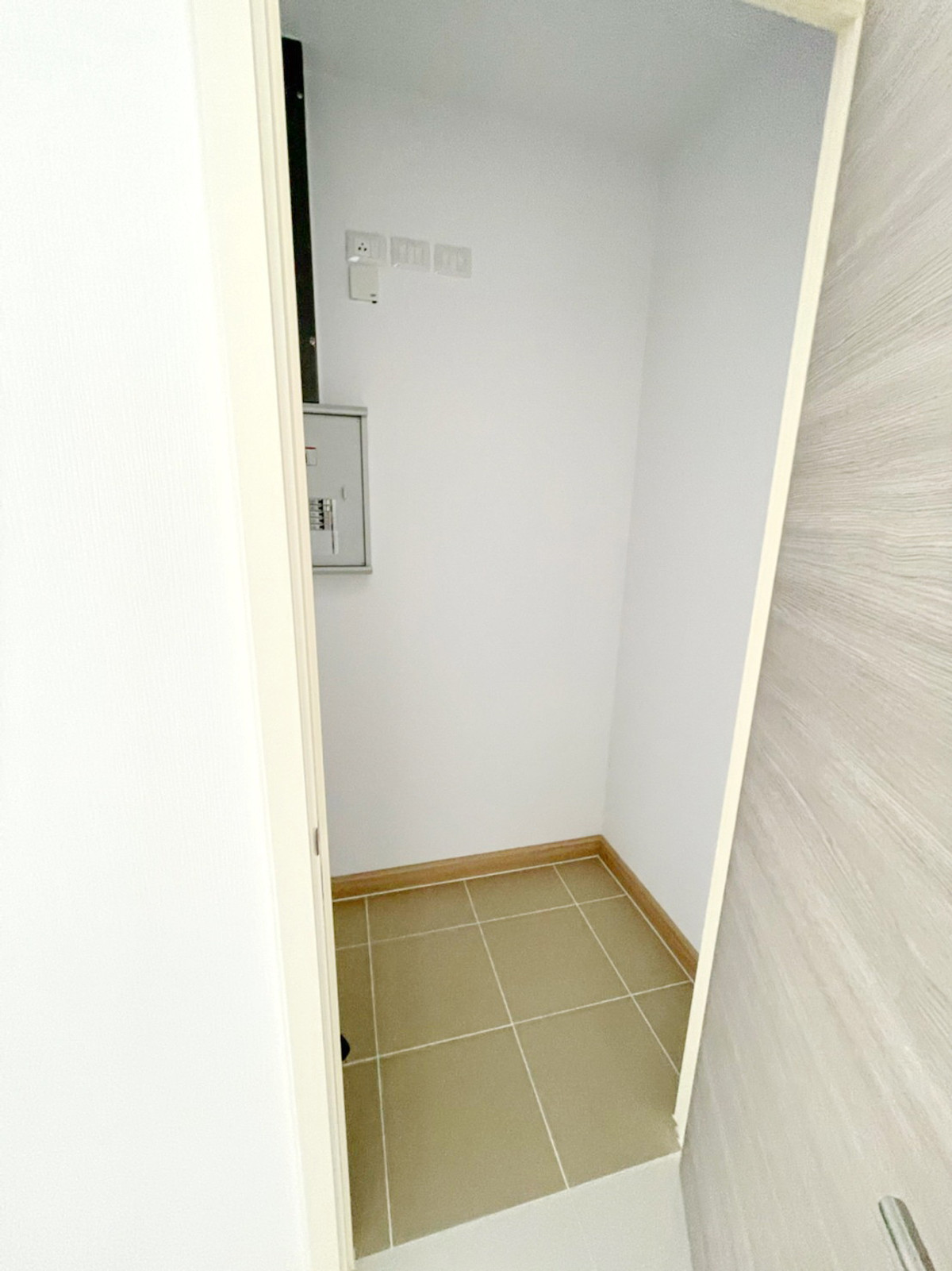 For SaleCondoRama3 (Riverside),Satupadit : 0538😍 For SELL Selling 3 bedrooms🚄near BTS Chong Nonsi🏢Supalai Riva Grande🔔Area: 145 sq m.💲Selling: 17,000,000฿📞O99-5919653,065-9423251✅LineID:@sureresidence