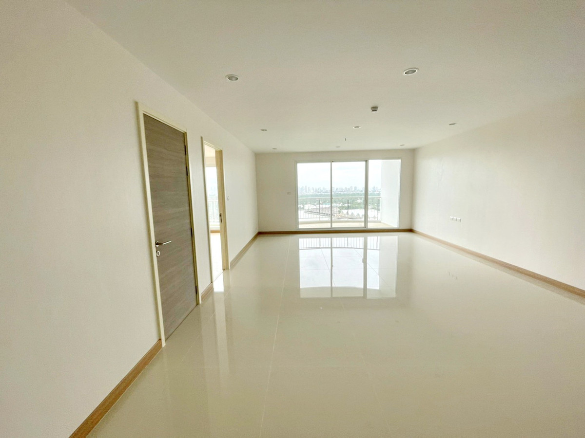 For SaleCondoRama3 (Riverside),Satupadit : 0538😍 For SELL Selling 3 bedrooms🚄near BTS Chong Nonsi🏢Supalai Riva Grande🔔Area: 145 sq m.💲Selling: 17,000,000฿📞O99-5919653,065-9423251✅LineID:@sureresidence