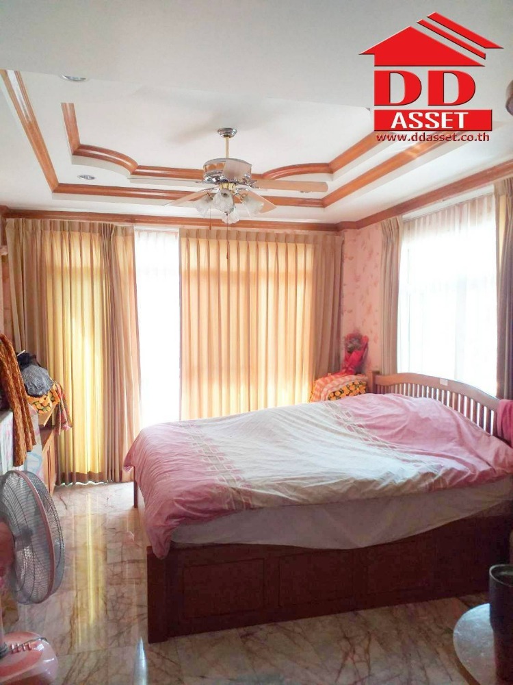 ขายทาวน์โฮมโชคชัย4 ลาดพร้าว71 : ขายตึก 4 ชั้น ซอยประชาสงเคราะห์16 ห้องมุม ใกล้แยกดินแดง ถนนวิภาวดี เซ็นทรัลพระราม9 MRT พระราม9 ตลาดห้วยขวาง