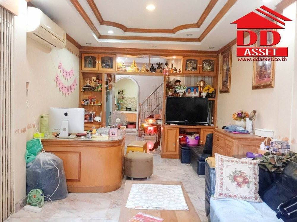 ขายทาวน์โฮมโชคชัย4 ลาดพร้าว71 : ขายตึก 4 ชั้น ซอยประชาสงเคราะห์16 ห้องมุม ใกล้แยกดินแดง ถนนวิภาวดี เซ็นทรัลพระราม9 MRT พระราม9 ตลาดห้วยขวาง