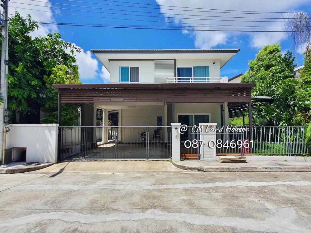 For SaleHouseChiang Mai : Land and House Silasan Kamphaeng, near the city, 2 km, near Tha Phae Gate, 6 km. There is a bus passing in front of the village. The cheapest selling in the project