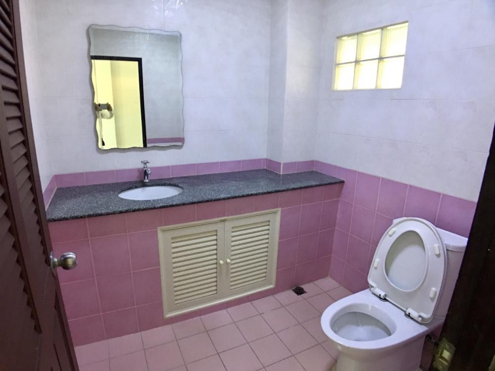 ขายกิจการโรงแรม & กิจการอพาร์ตเมนต์พัทยา บางแสน ชลบุรี สัตหีบ : ขายรีสอร์ทเมืองพัทยาพึ่งรีโนเวทใหม่ สไตล์ล้านนา 307 ตร.ว ถนนชัยพฤกษ์ 2 เหมาะทำบ้านพักผู้สูงอายุ บรรยากาศดีมาก