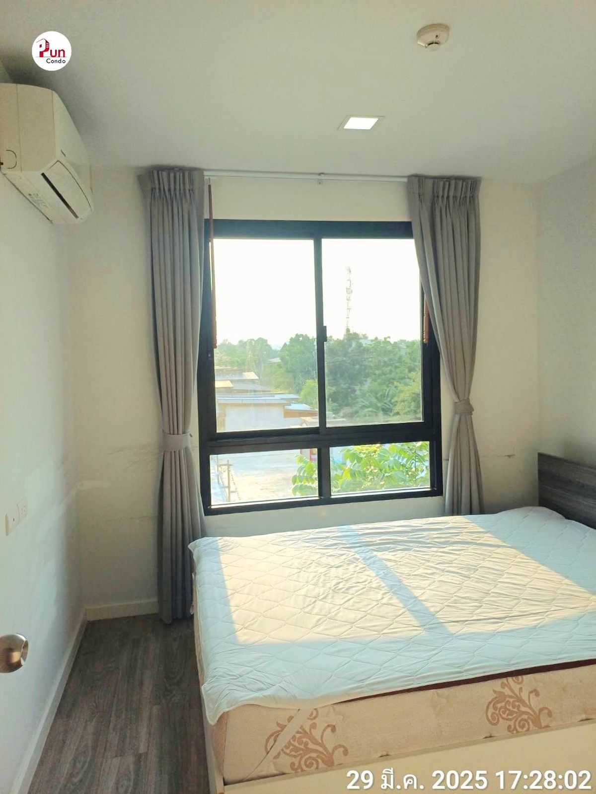 For RentCondoPathum Thani,Rangsit, Thammasat : 🏙️ #Rent Gencondo, beautifully decorated room (7,000/month) near Rajamangala Thanyaburi 🔥 Pun