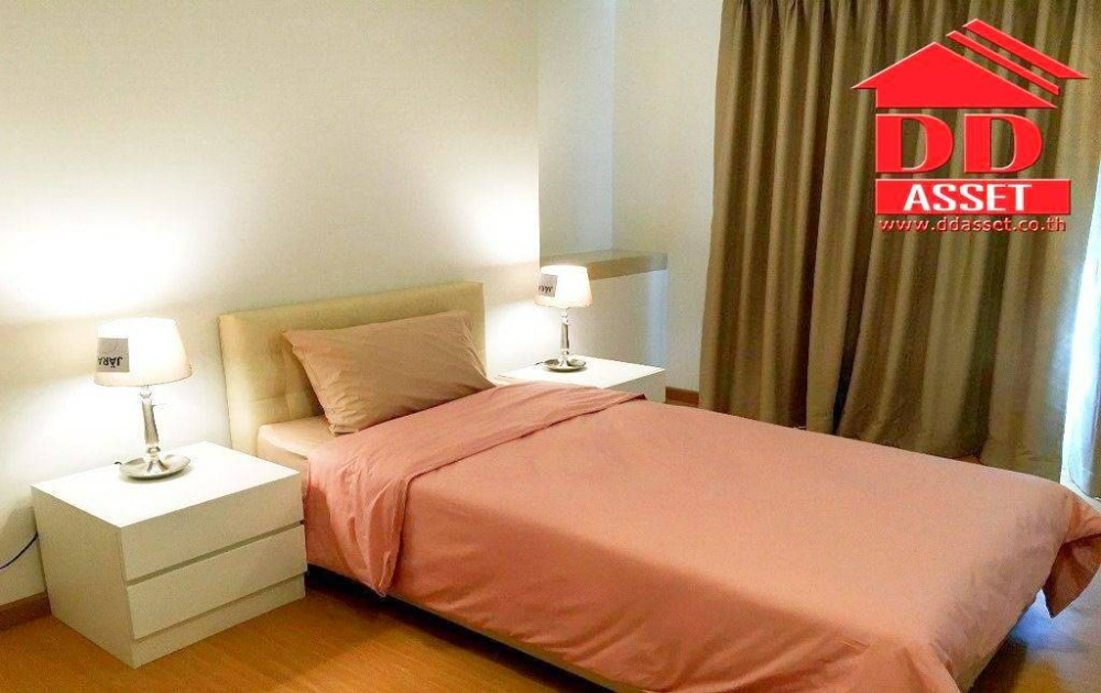 ให้เช่าสุขุมวิท อโศก ทองหล่อ : For rent Service Apartment Ekamai PPR Villa เอกมัยซอย10 แยก6  Bts Ekamai ใกล้เอ็มควอเทียร์ เอ็มโพเรี่ยม ห้องพร้อมเฟอร์นิเจอร์