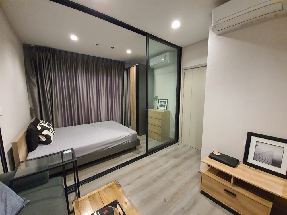 ให้เช่าคอนโดรัตนาธิเบศร์ สนามบินน้ำ พระนั่งเกล้า : ให้เช่าคอนโด politan rive ชั้น 54 ขนาด 25 ตร.ม. วิวสวย ราคาประหยัดริมแม่น้ำเจ้่าพระยา