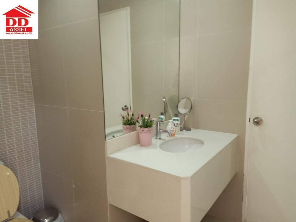 For RentCondoNana, North Nana,Sukhumvit13, Soi Nana : For rent Condo The Trendy Sukhumvit 13 The Trendy Bts Nana Station Mrt Station