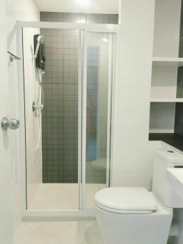 ให้เช่าคอนโดเชียงใหม่ : ให้เช่า คอนโด ตกแต่งสวยงามพร้อมเข้าอยู่ เอสเซ็นท์ พาร์ควิลล์ เชียงใหม่ 34 ตรม. ใกล้เซ็นทรัลเฟสติวัล