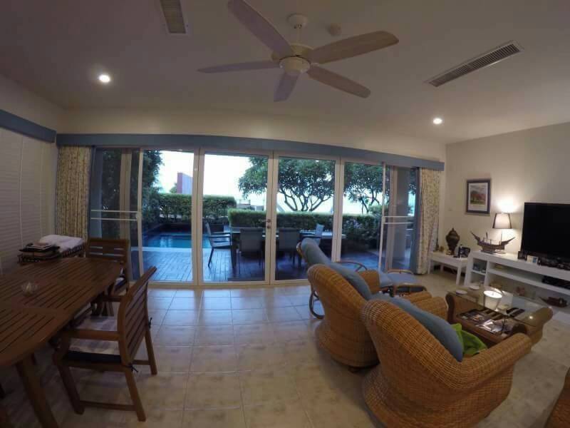 ขายคอนโดหัวหิน ประจวบคีรีขันธ์ : PRIVATE CONDO FOR SALE ขายคอนโดส่วนตัวบ้านต้นตาลที่ปากน้ำปราณ หัวหิน ขนาด 332.10 ตรม.